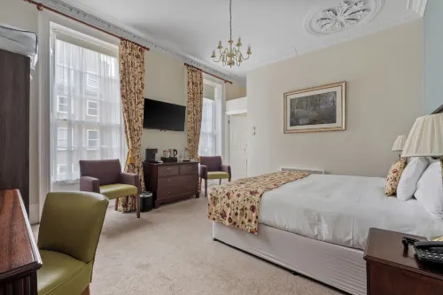 Sleeping Bear Hotel Dorchester