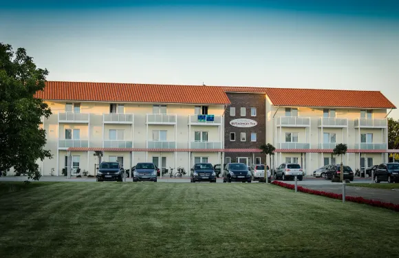 布盯格託爾酒店