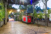 RedDoorz Plus @ Surapati 2 Hotels in Cibeunying Kaler