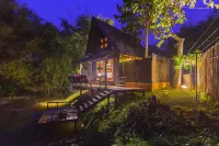 Rai Saeng Arun Resort Hotels in Chiang Khong