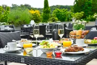 Parkhotel Oberhausen - breakfast