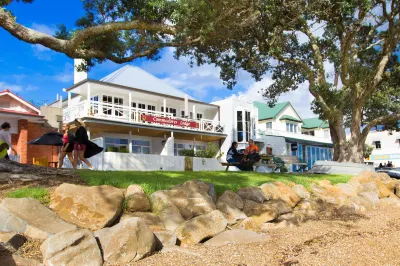 Commodores Lodge Hotels near Bay Of Islands