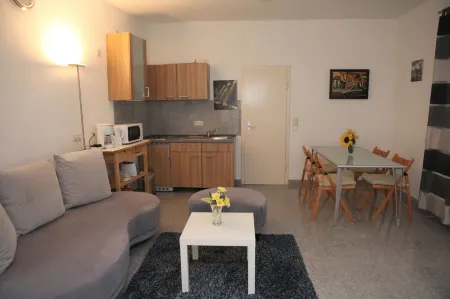 White House Bochum Ehrenfeld Отели рядом со станцией Bochum Central Railway Station