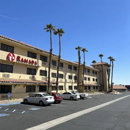 Ramada by Wyndham Barstow