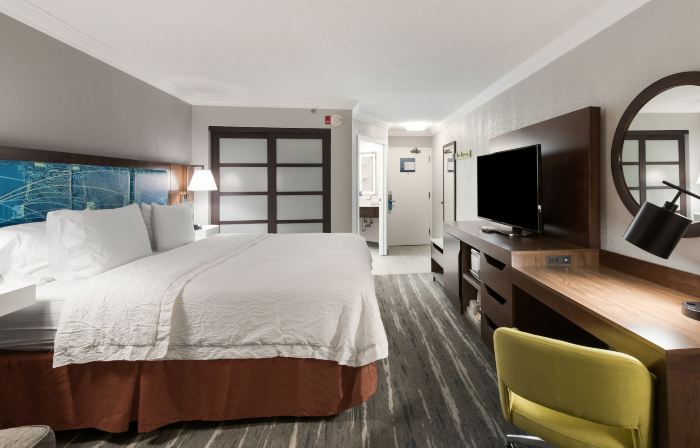 Hampton Inn & Suites Chicago/Hoffman Estates