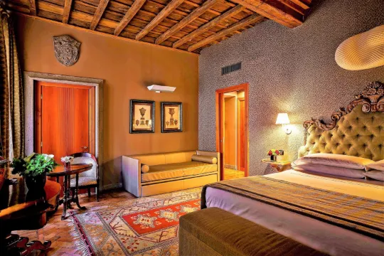 โรงแรมวาลาเดอร์