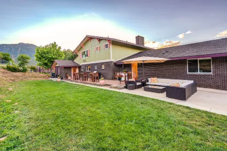 Innhale Resort and Spa Отели рядом с достопримечательностью «Пайкс Пик - Америкас Маунтин»