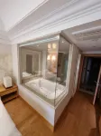 Pinegrove Hotel