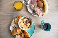 Hotel Port Marine - breakfast