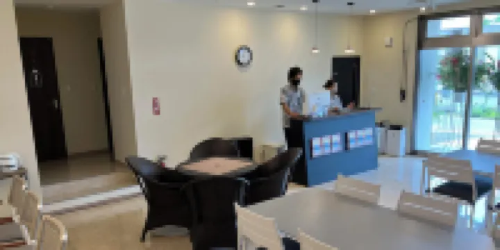 派卡吉酒店