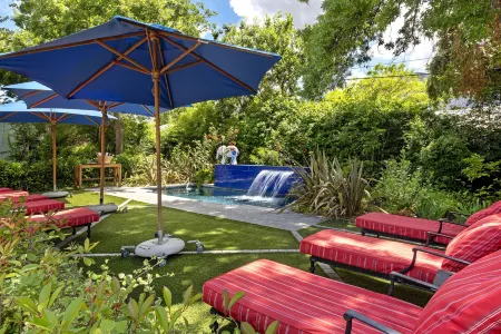 La Fontaine Boutique Hotel by the Oyster Collection Отели в г. Фрэншек