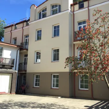 城門酒店 鄰近維爾紐斯站的酒店