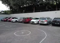 馬伊烏里酒店 - 停車場