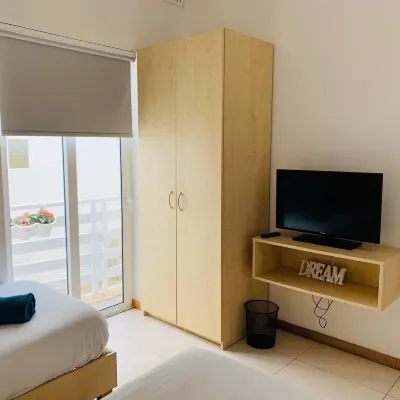 Hostel Malti Budget Hotels near طريق تاور