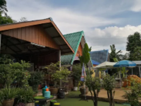 โรงแรมทอฝัน เเอนด์ สวนน้ำทิ๊กเกอร์ โรงแรมในอำเภอ พรเจริญ