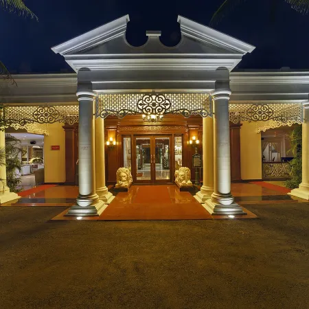 Mayfair Palm Beach Resort