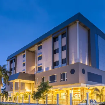 Sai International Hotel Отели в г. Давангере