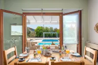 Sun Villa Glyfada