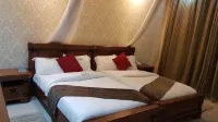 凱里喬泰迪套房酒店