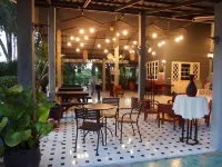 Muaan Resort Hotel di Si Prachan