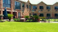 Willows Garden Hotel Potchefstroom Hotels near NG Gemeente Potchefstroom-Oos