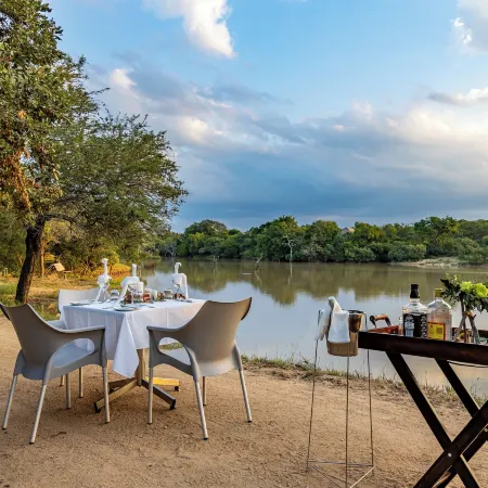 Phelwana Game Lodge