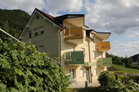 Apartments Veno Отели в г. Municipality of Lasko