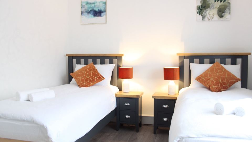 Stunning 3 Bedroom Apartment in Harlow, Essex