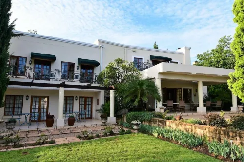 Highgrove Guesthouse Morningside Sandton Hotels in Sandton
