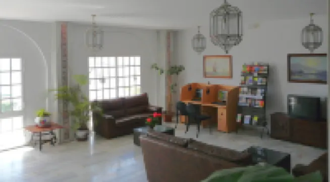 아파르타멘토스 투리스티코스 서니 비치