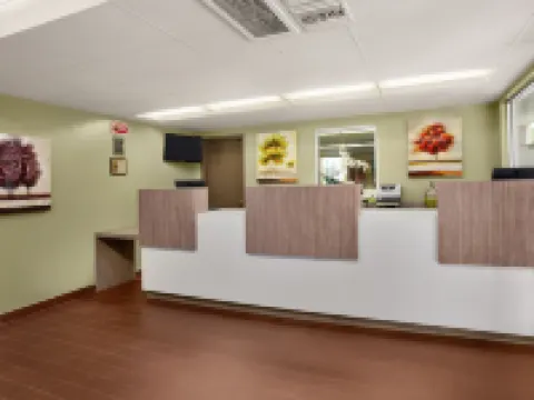 キングス イン アナハイム アット ザ パーク & コンベンション センター アナハイムのホテル