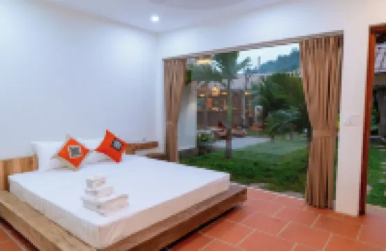 Anans Home Ha Giang - Tours & Motorbike Rental.