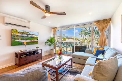 Kuau Plaza Paia Condo with Parking - Wifi