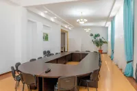 Hotel Victoria Hotels in Gori