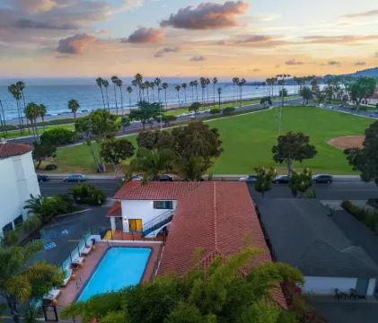 Blue Sands Inn, A Kirkwood Collection Hotel