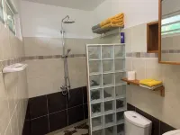 Tiki Ora Lodge - Tiki