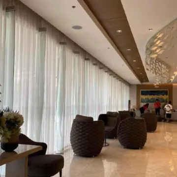 UnistayShore3 Poolview wbal near airport