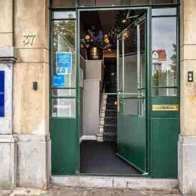 BizStay Maurits Hotel Exterior