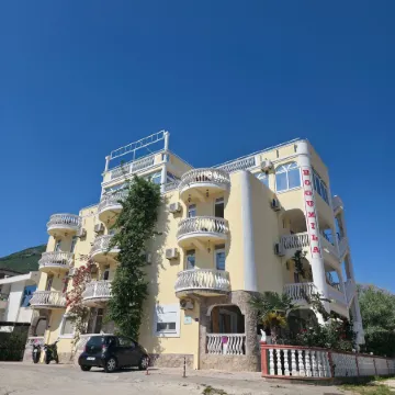 Bogumila Hotel