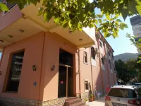 Onorato Hotel Hotels near Vlorë City