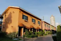 Verona Boutique Hotel Hotel dekat The Verona at Tub Lan