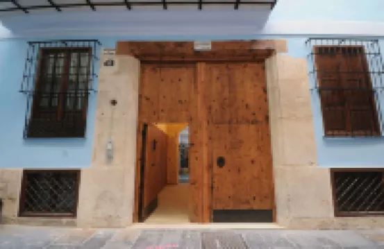 聖尼古拉斯蒙套房 鄰近區政府宮的酒店