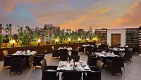 Leisure Inn Grand Chanakya - petit déjeuner