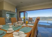 Villa Paradisa Guest House Hotels in Simola Golf and Country Estate