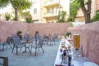 Plaka Arch Suites