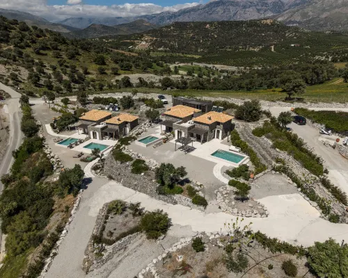 Palazzo Greco Villas Hotels in Lampi