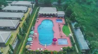 Crown City Resorts - parking