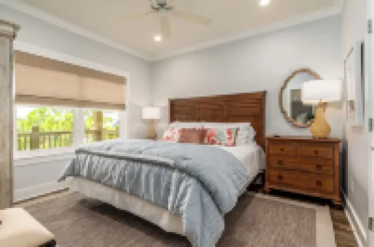 Coral Bay 3 Luxury Villa on Indian Bay with Boat Dock Отели в г. 