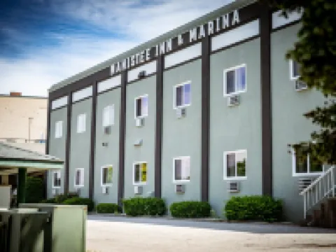 Manistee Inn & Marina Hotels in Manistee