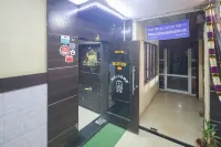 Pph Living Stepsotel Hotels near Ullal Srinivas Mallya statue